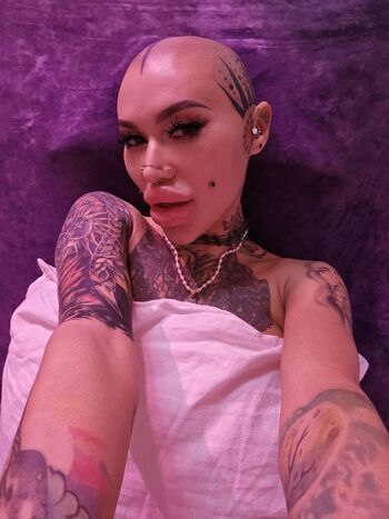 Full leaked Mia mannaz private photo