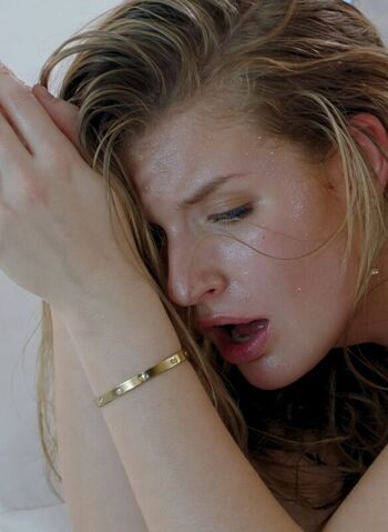 Full leaked Mia melano private photo