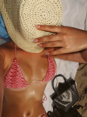 Full leaked Mia miecz page private photo