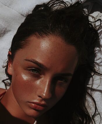 Full leaked Mia miecz private photo