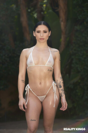 Full leaked Mia moore private photo