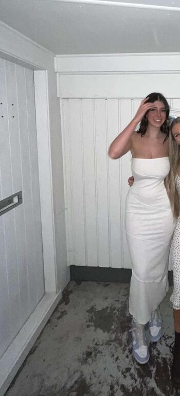 Full leaked Mia noble private photo