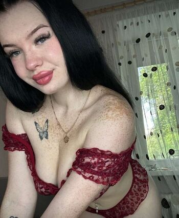 Full leaked Mia pisamia private photo