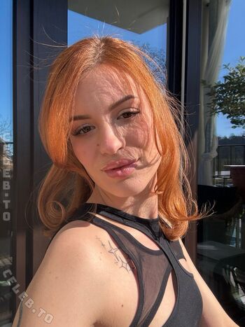 Full leaked Mia stone page private photo