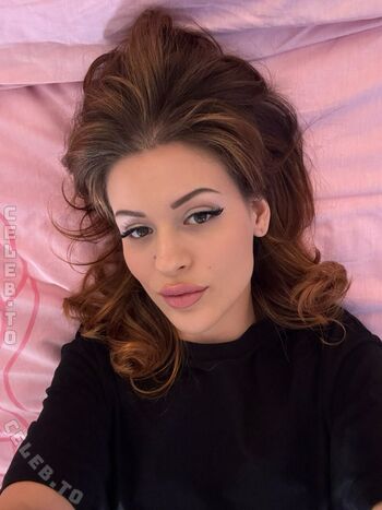 Full leaked Mia stone private photo