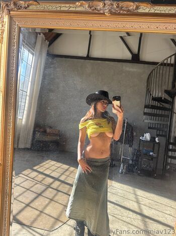 Full leaked Mia valentine page private onlyfans photo