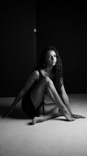 Full leaked Mia wynn private photo