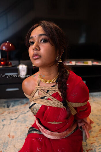 Full leaked Mia z private photo