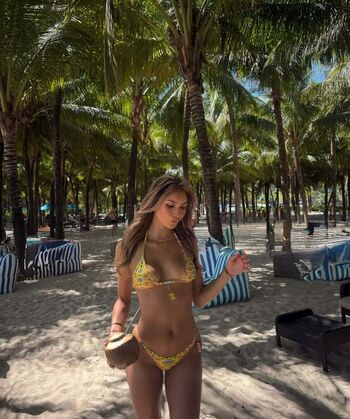 Full leaked Miaaaaa private onlyfans photo