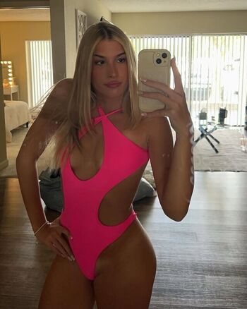 Full leaked Miaawardd private photo