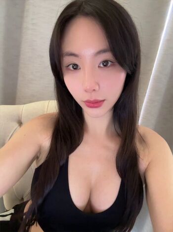 Full leaked Miababyy xo private photo