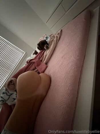 Full leaked Miabrielle private photo