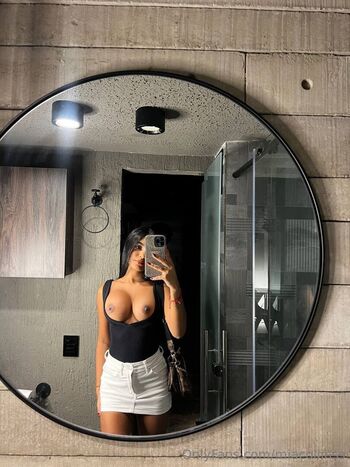 Full leaked Miacollinss private onlyfans photo