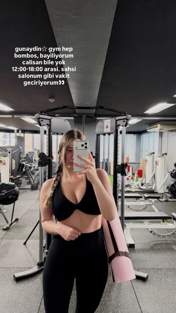 Full leaked Miafitz page private onlyfans photo