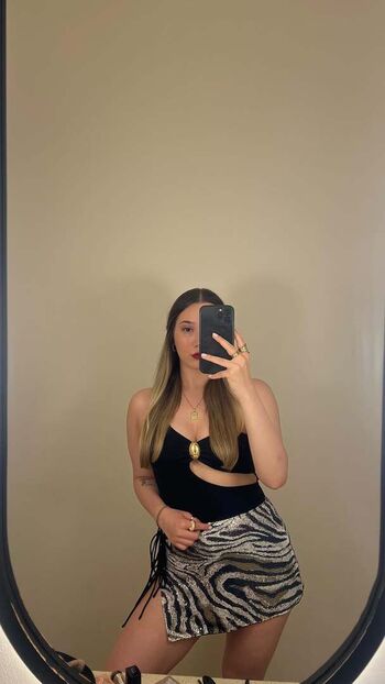 Full leaked Miafitz page private onlyfans photo