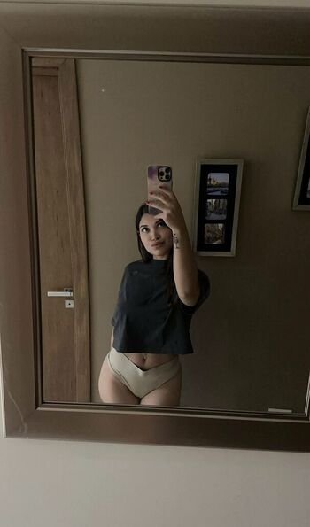Full leaked Miaisvibing private photo