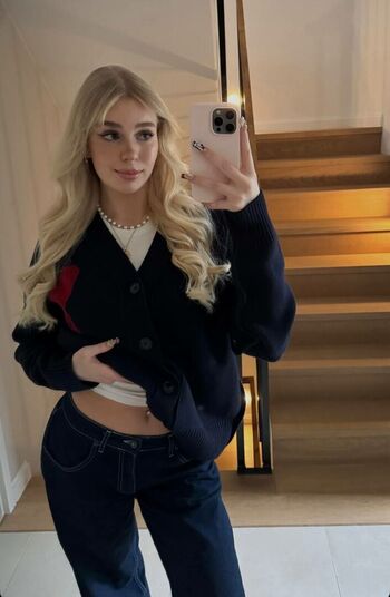 Full leaked Mialiliaa private photo