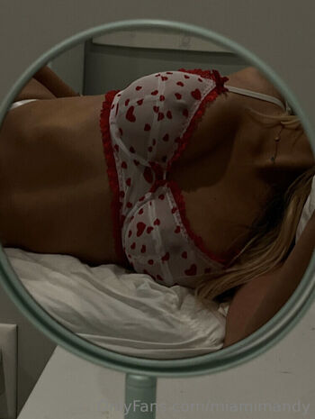 Full leaked Miamimandy private photo
