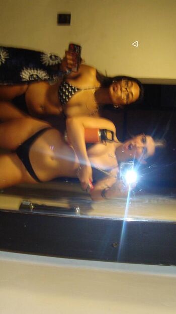 Full leaked Mianoble private onlyfans photo