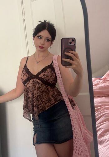 Full leaked Miaowiee private photo