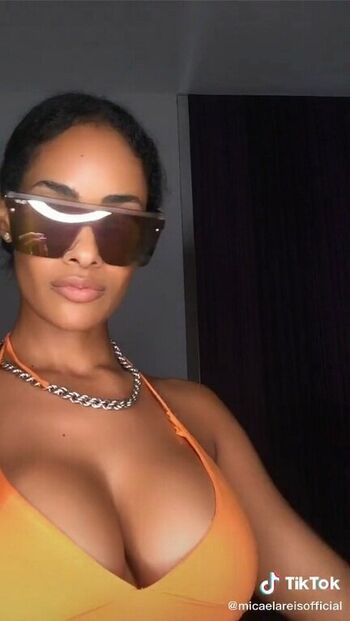Full leaked Micaela reis page private photo