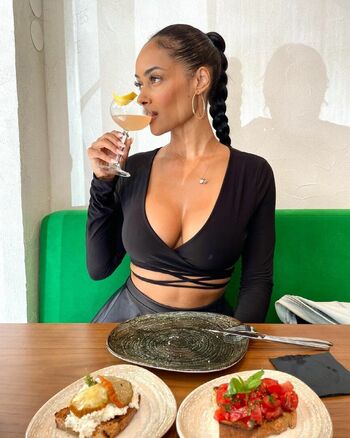 Full leaked Micaela reis page private photo