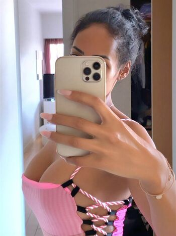 Full leaked Micaela reis page private photo