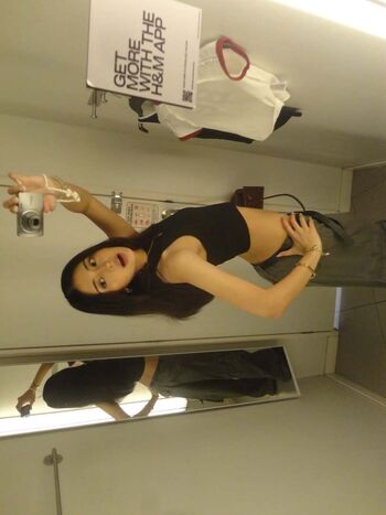 Full leaked Micaellamnn page private onlyfans photo