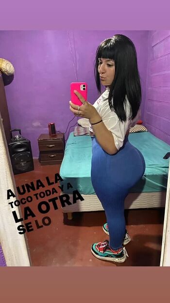 Full leaked Micamansillaa private onlyfans photo