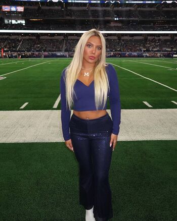 Full leaked Michaela zmudosky private onlyfans photo