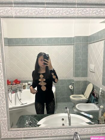 Full leaked Michela han private photo