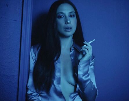 Full leaked Michelle branch private photo