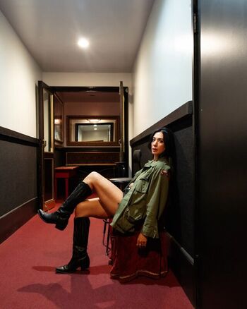 Full leaked Michelle branch private photo