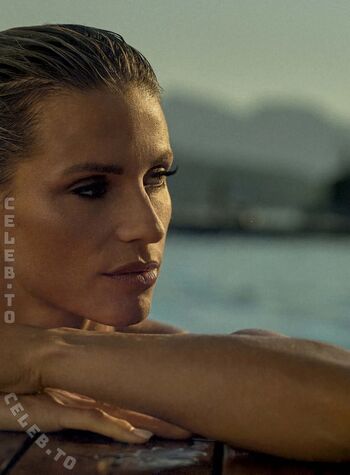 Full leaked Michelle hunziker private photo