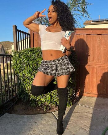 Full leaked Michelle mcdaniel private onlyfans photo