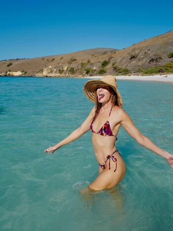 Full leaked Michelle monaghan private photo