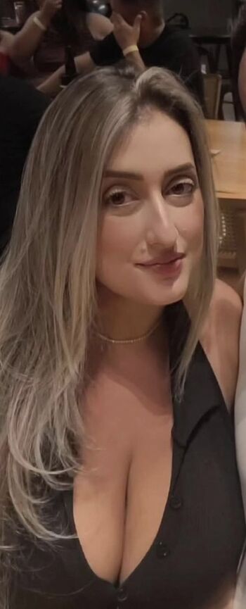 Michelly R. Pacecka