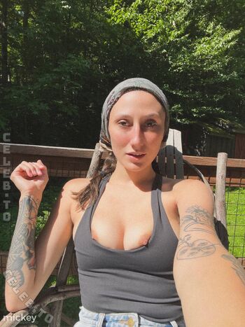 Full leaked Mickey page private onlyfans photo