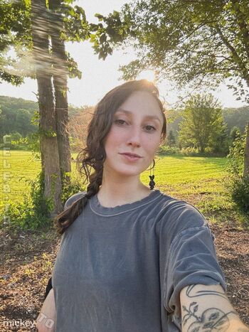 Full leaked Mickey private onlyfans photo