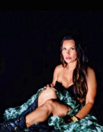 Full leaked Mickie james private photo