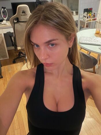 Full leaked Micol pontiero private photo
