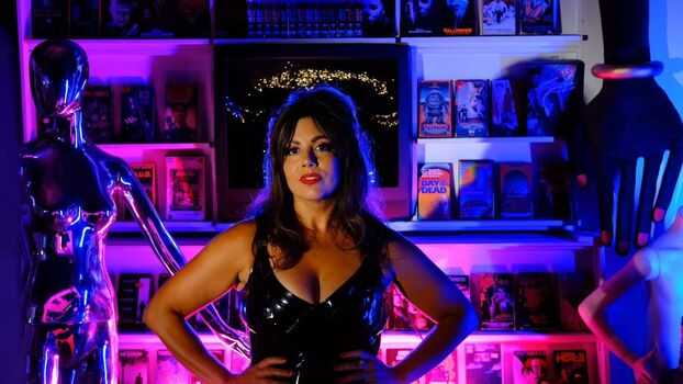 Full leaked Midnight rental private onlyfans photo