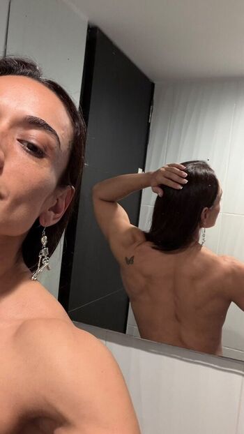 Full leaked Mightylaura private photo