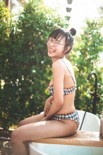 Full leaked Miin meena private photo