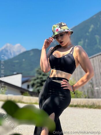 Full leaked Mika nox private photo