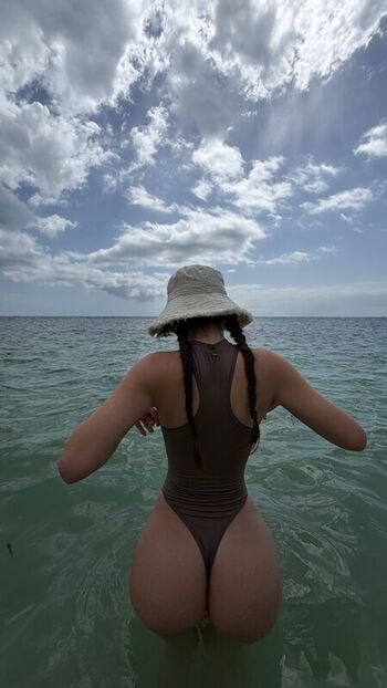 Full leaked Mikaela testa private photo