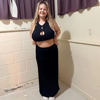 Full leaked Mikaela private onlyfans photo