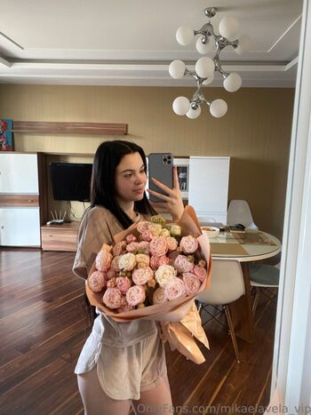 Full leaked Mikaelavela vip page private onlyfans photo