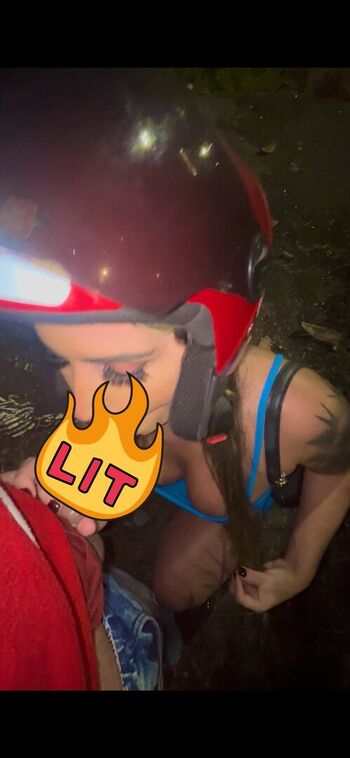 Full leaked Mikaelaxsz private onlyfans photo