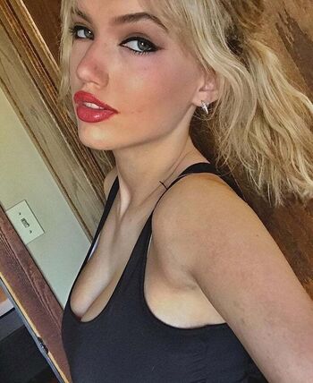 Full leaked Mikah lyn private onlyfans photo